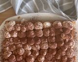 A picture of step 3 of Tiramisù with Puff Pastry Cookies.
