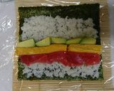 A picture of step 11 of Raw tuna and Sweet soysauce Maki-sushi.