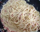 A picture of step 5 of White Spaghetti.