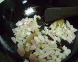 A picture of step 2 of Kaddu Ka Dalcha (Bottle Gourd cooked with Bengal Gram - Hyderabadi Style).