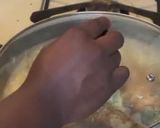 A picture of step 4 of Alfredo Sauce w/ Tilapia 🐟🥦.