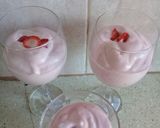 Foto del paso 4 de la receta: Espuma de frutilla