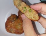 Foto langkah ke 7 dari resep Perkedel Kentang Rebutan Orang Rumah.