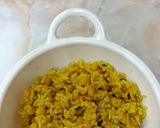 A picture of step 4 of Roasted Gram Rice Tehari.