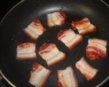 Foto del paso 4 de la receta: Tortilla con sobras de berenjena rebozada y tocino adobado