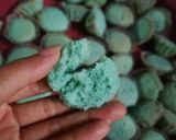 Foto langkah ke 5 dari resep Bolu kering by indah s.