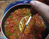 A picture of step 3 of Masala pav.