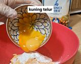 Foto langkah ke 3 dari resep Xmas Tree Butter Cookies 🎄.
