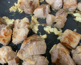 Foto del paso 1 de la receta: Cerdo al ajillo!