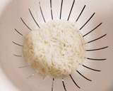 Foto del paso 2 de la receta: Noodles de arroz con cerdo, manzana y almendras