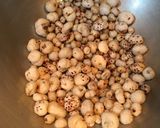 A picture of step 1 of Creamy Makhana Kheer.
