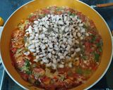 A picture of step 3 of Black Eye Bean Soup.
