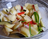 Foto del paso 3 de la receta: Fritada de Patatas con Hortalizas (al vapor)