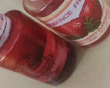A picture of step 3 of Strawberry flavored cupcakes.