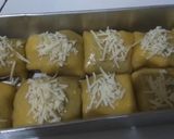 Foto langkah ke 5 dari resep Bolen pisang coklat keju.