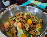 Foto langkah ke 8 dari resep Tongseng Kambing Tanpa Santan.