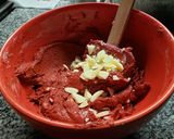 Foto del paso 3 de la receta: Galletas red velvet craqueladas