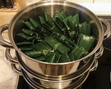 A picture of step 5 of Hue-Style Banh Bot Loc (Vietnamese Tapioca Dumplings).