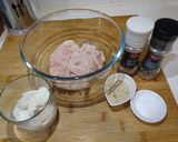 Foto del paso 1 de la receta: Albóndigas de pollo en salsa de hongos