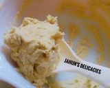 A picture of step 2 of Butter Cookies.