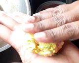 A picture of step 6 of Banana flower vadai.