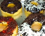 Foto langkah ke 7 dari resep Donat Kentang topping Meses & Keju.