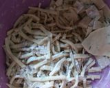 Foto langkah ke 2 dari resep Stik Keju Bawang.