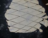 A picture of step 4 of Sugary Diamond Cuts.
