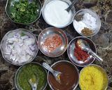 A picture of step 1 of Dahi puri chaat.