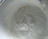 Foto langkah ke 1 dari resep Bolu kukus lembut 1 telur no soda.
