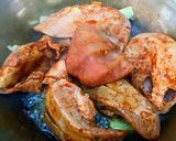 Hình bước làm 2 của món LÒNG HEO PHÁ LẤU. 