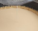 Foto langkah ke 7 dari resep Pie susu teflon original dan pie matcha.