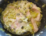 Foto del paso 3 de la receta: 138. Salmón en salsa cremosa de puerros