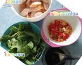 รูปขั้นตอนการทำที่ 1 ของ กะเพราไส้กรอก