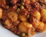 Une image de l'étape 7 de Gnocchi sauce tomates viande et petits pois, recette Sicilienne.