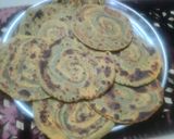 पालक, बेसन लच्छा परांठा रेसिपी चरण 10 फोटो
