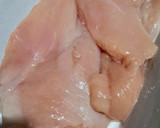 Foto del paso 2 de la receta: Pechuga de pollo al horno