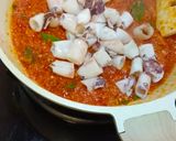 Foto langkah ke 6 dari resep Balado Cumi Asin.