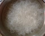Foto langkah ke 1 dari resep Bihun jamur goreng tanpa kecap.