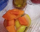 Foto del paso 1 de la receta: Licuado de papaya y manzana 😋🍎