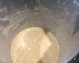 Foto del paso 1 de la receta: Medialunas de Manteca una delicia