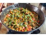 લીલી ડુંગળી & રીંગણનું શાક(Lili dungli-ringan nu shak recipe in Gujarati) રેસીપી સ્ટેપ6ફોટો