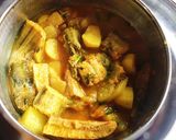 A picture of step 4 of Barbel Fish Curry Shing Macher Jhol.