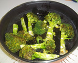 Foto del paso 3 de la receta: Brócoli asado al limón