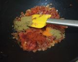 A picture of step 4 of Kundru Bharta.