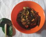 Foto langkah ke 3 dari resep Mangut Lele Pedas.