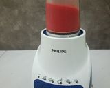 Foto langkah ke 2 dari resep Korean Strawberry Coconut Milk.
