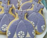 Foto langkah ke 15 dari resep Tutorial : Sofia the First Cookies.