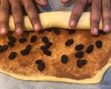 Foto langkah ke 5 dari resep Cinnamon rolls (roti kayu manis).