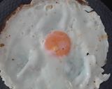 Foto del paso 1 de la receta: Huevo frito XXL sin aceite
